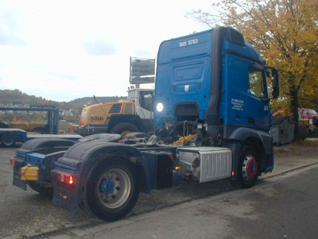 Mercedes-Benz 1843 - 牵引车:图4 Mercedes-Benz 1843 - 牵引车:图4