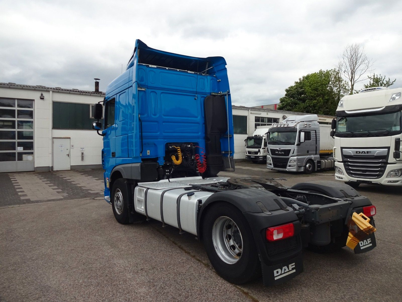 DAF XF 440, SC, Klima, 2 x Tank, Intarder, Standklim - 牵引车:图5 DAF XF 440, SC, Klima, 2 x Tank, Intarder, Standklim - 牵引车:图5