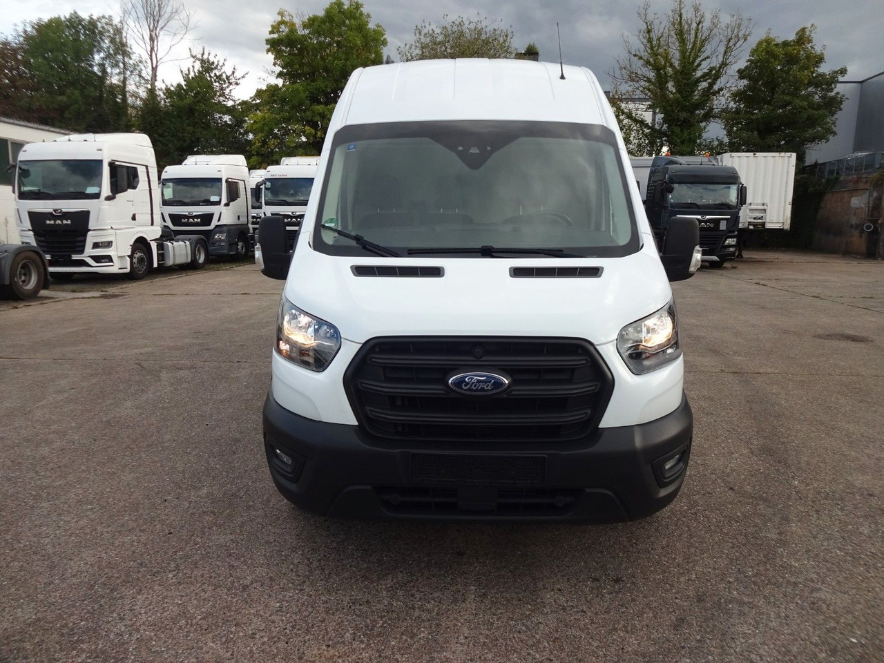 Ford Transit Kasten L4H2, Klima, Tempomat, Kamera - 无侧窗厢式货车:图2 Ford Transit Kasten L4H2, Klima, Tempomat, Kamera - 无侧窗厢式货车:图2