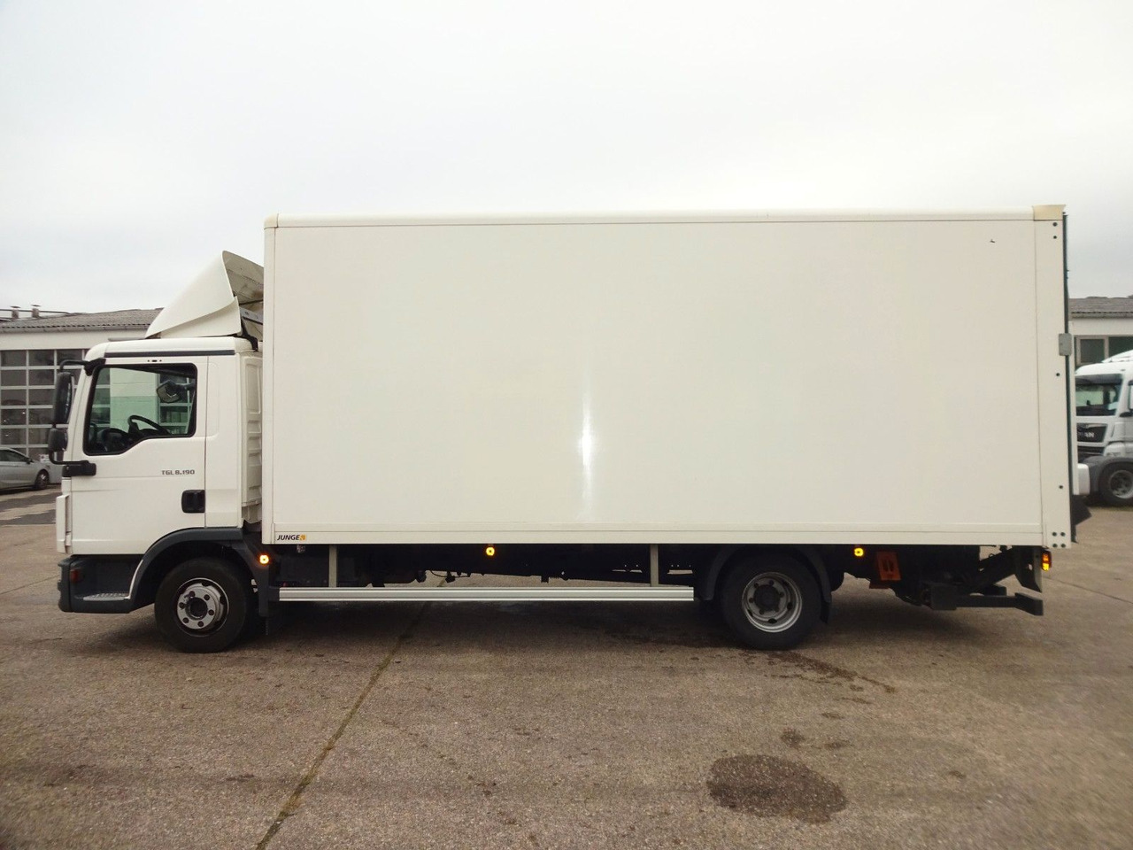 MAN TGL 8.190, LBW, Luft, Tempomat, Standheizung - 厢式货车:图4 MAN TGL 8.190, LBW, Luft, Tempomat, Standheizung - 厢式货车:图4