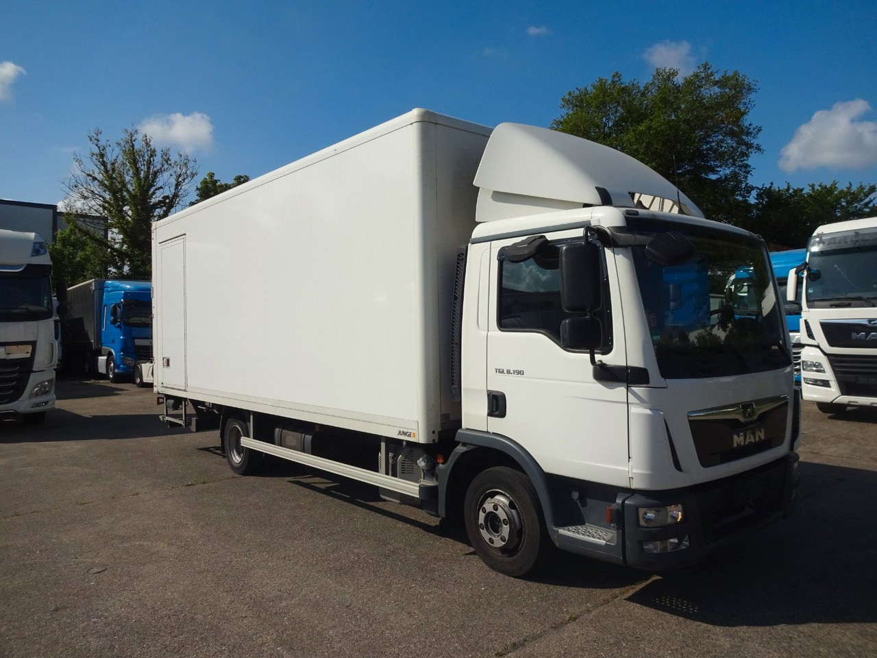 MAN TGL 8.190, LBW, Luft, Tempomat, Standheizung - 厢式货车:图1 MAN TGL 8.190, LBW, Luft, Tempomat, Standheizung - 厢式货车:图1