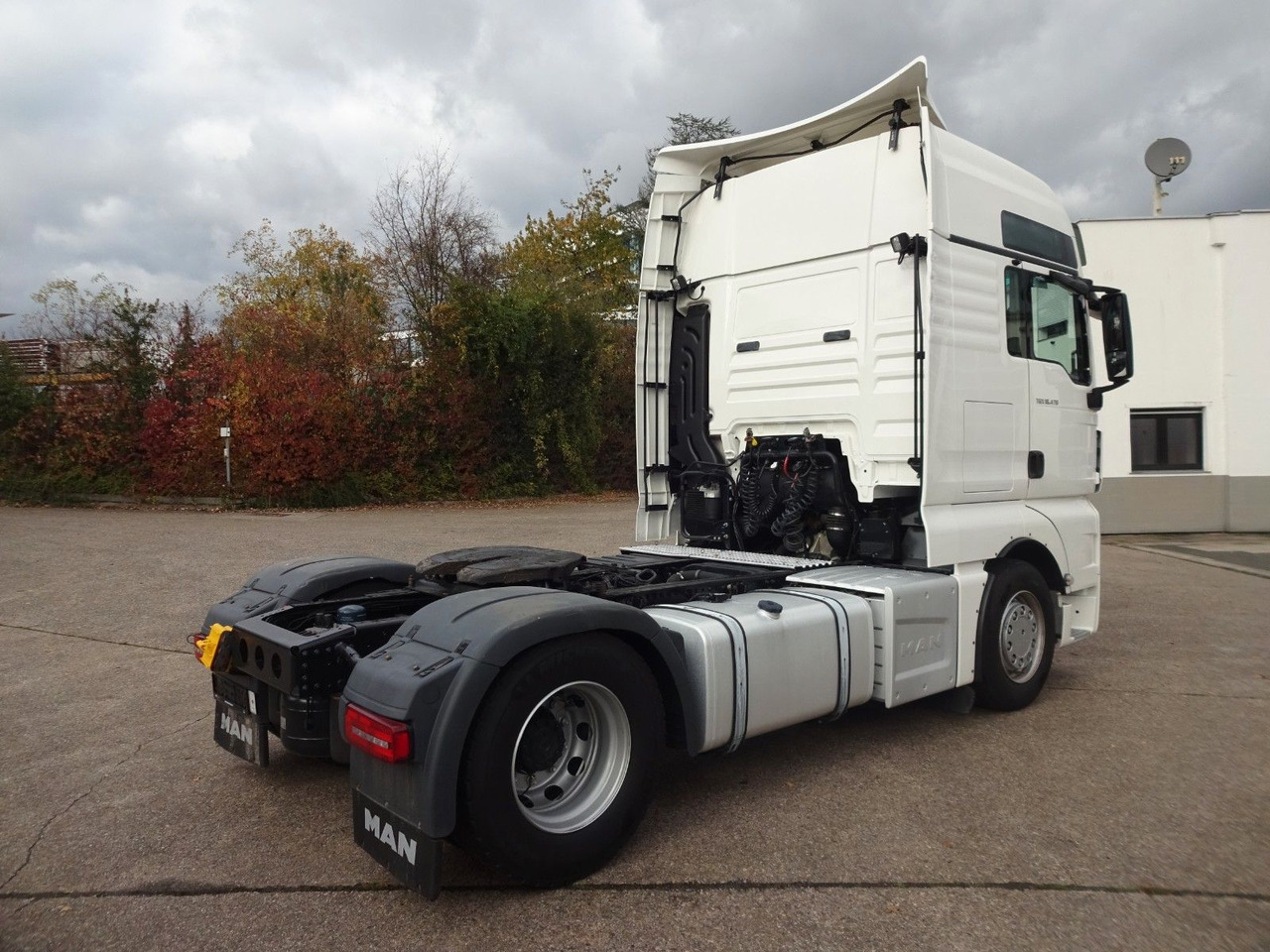 MAN TGX 18.470, XXL, Retarder, ACC, 2 x Tank - 牵引车:图5 MAN TGX 18.470, XXL, Retarder, ACC, 2 x Tank - 牵引车:图5