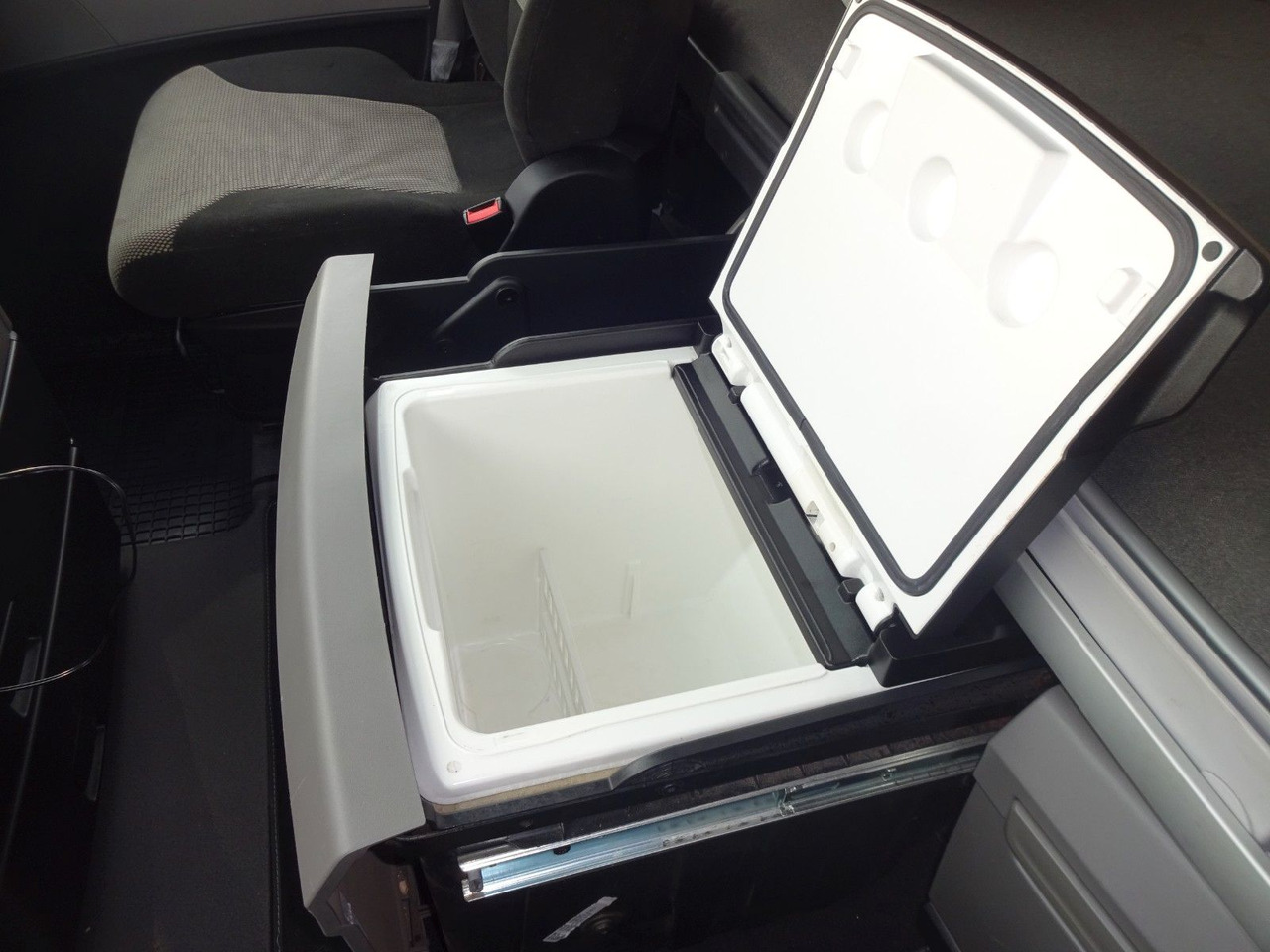 MAN TGX 18.470, XXL, Retarder, ACC, 2 x Tank 租赁 MAN TGX 18.470, XXL, Retarder, ACC, 2 x Tank：图21