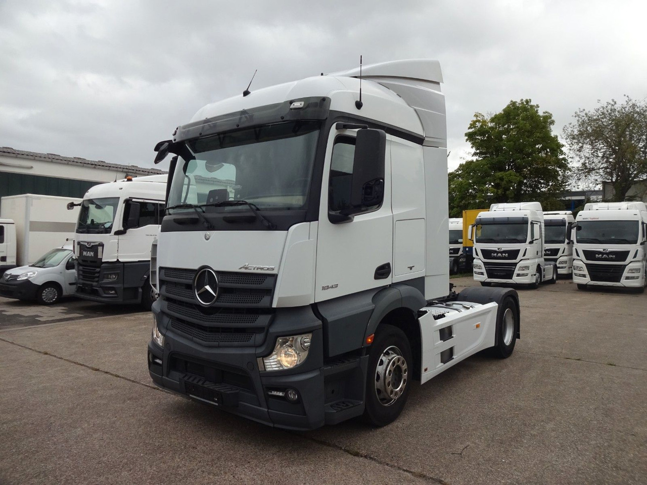 Mercedes-Benz 1843, Retarder, Klima - 牵引车:图1 Mercedes-Benz 1843, Retarder, Klima - 牵引车:图1
