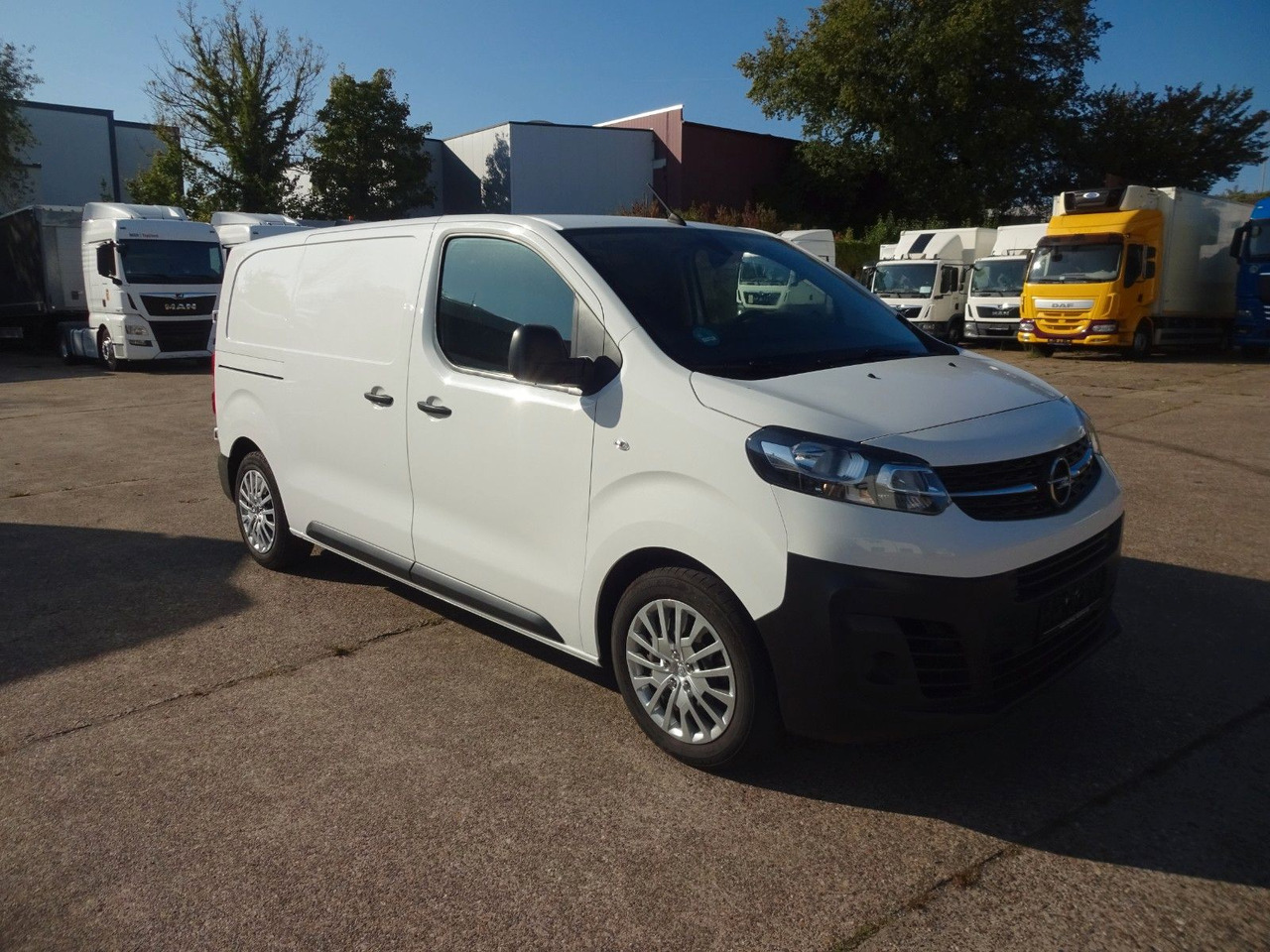 Opel Vivaro Kasten L1H1, Klima, PDC, - 紧凑型面包车:图3 Opel Vivaro Kasten L1H1, Klima, PDC, - 紧凑型面包车:图3