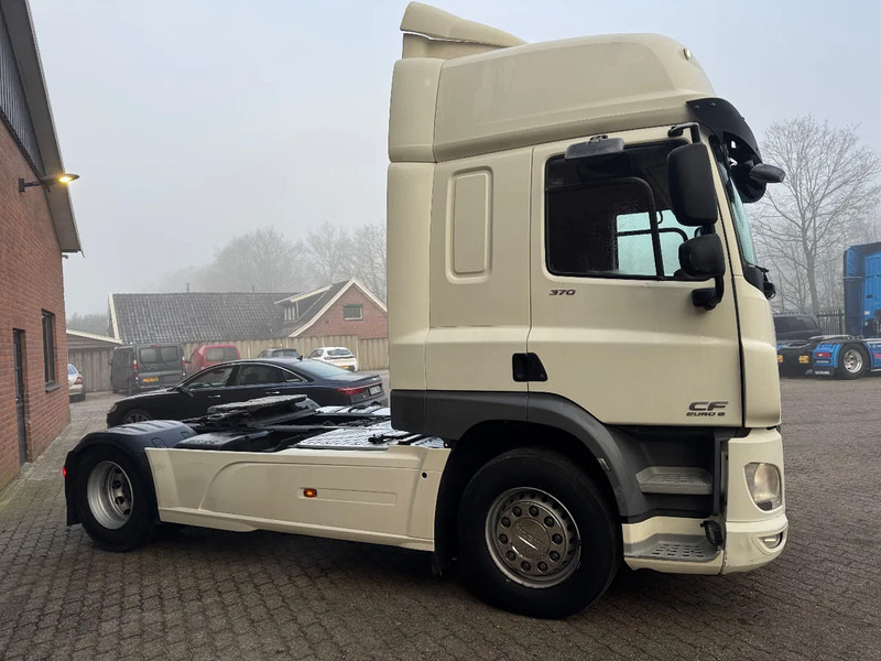 牵引车 DAF CF 370 4X2 Space Cab Side skirts ACC NL Truck APK 09/2025：图6