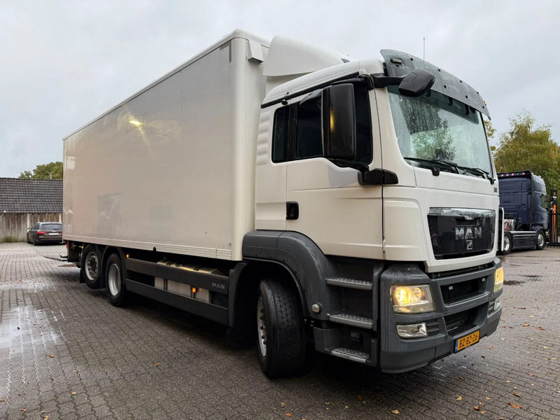 MAN TGS 26.320 Koffer Stuuras AHK 3.000KG LBW 373.230KM! NL Truck APK/TUV 18-03-2026 - 厢式卡车:图2 MAN TGS 26.320 Koffer Stuuras AHK 3.000KG LBW 373.230KM! NL Truck APK/TUV 18-03-2026 - 厢式卡车:图2