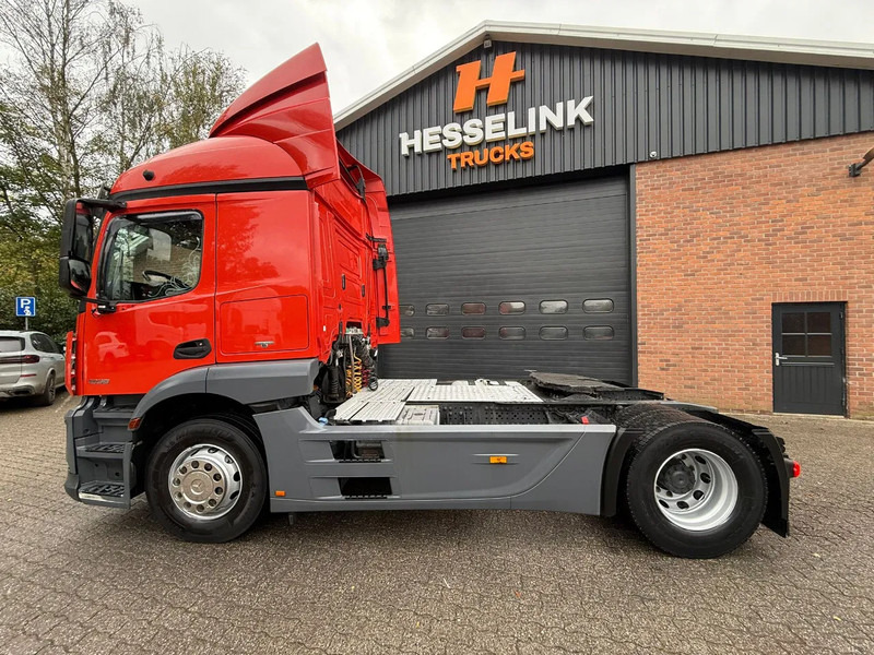 Mercedes-Benz Actros 1935 4X2 Streamspace777.719KM - 牵引车:图5 Mercedes-Benz Actros 1935 4X2 Streamspace777.719KM - 牵引车:图5