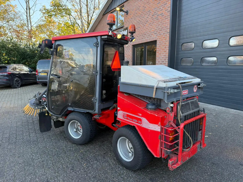 Nimos DM-Trac 205 OKB-70- Onkruidborstelmachine Werktuigendrager 4X Hydraulische functie - 工业清扫机:图3 Nimos DM-Trac 205 OKB-70- Onkruidborstelmachine Werktuigendrager 4X Hydraulische functie - 工业清扫机:图3