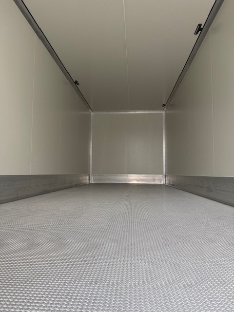 Krone BDF-System, 7.450 mm lang - 可拆卸车身 - 厢式:图4 Krone BDF-System, 7.450 mm lang - 可拆卸车身 - 厢式:图4