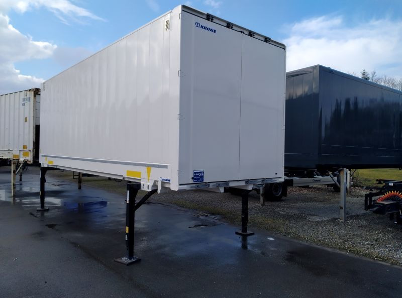 可拆卸车身 - 厢式 Krone Stahl-Glattwand Wechselkoffer, BDF-System, 7.450 mm lang：图6