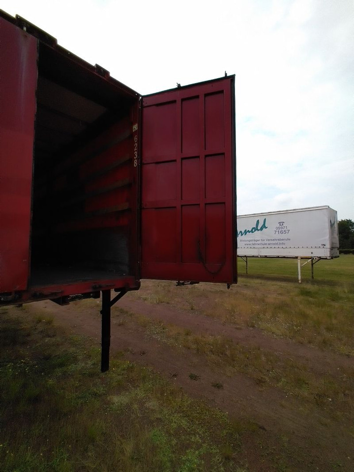 侧帘可拆卸车身 Krone Wechselpritsche mit Bordwänden und Plane, BDF-System, 7.450 mm lang.：图8