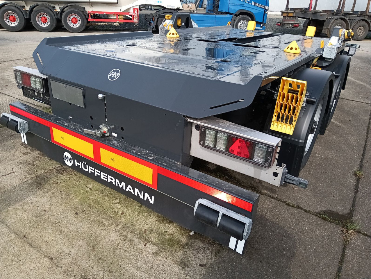 Hüffermann 2-A-MINI-CARRIER SAFETYFIX VERZINKT NEU FULLOPTI - 滚出式/ 箕斗拖车:图2 Hüffermann 2-A-MINI-CARRIER SAFETYFIX VERZINKT NEU FULLOPTI - 滚出式/ 箕斗拖车:图2