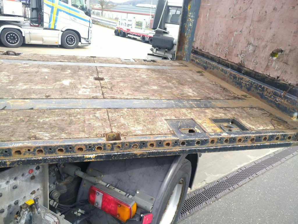 栏板式/ 平板半拖车 Krone SDP27 TwistLocks 40"+ 20" BPW Lift Rungentaschen:图17 栏板式/ 平板半拖车 Krone SDP27 TwistLocks 40"+ 20" BPW Lift Rungentaschen:图17