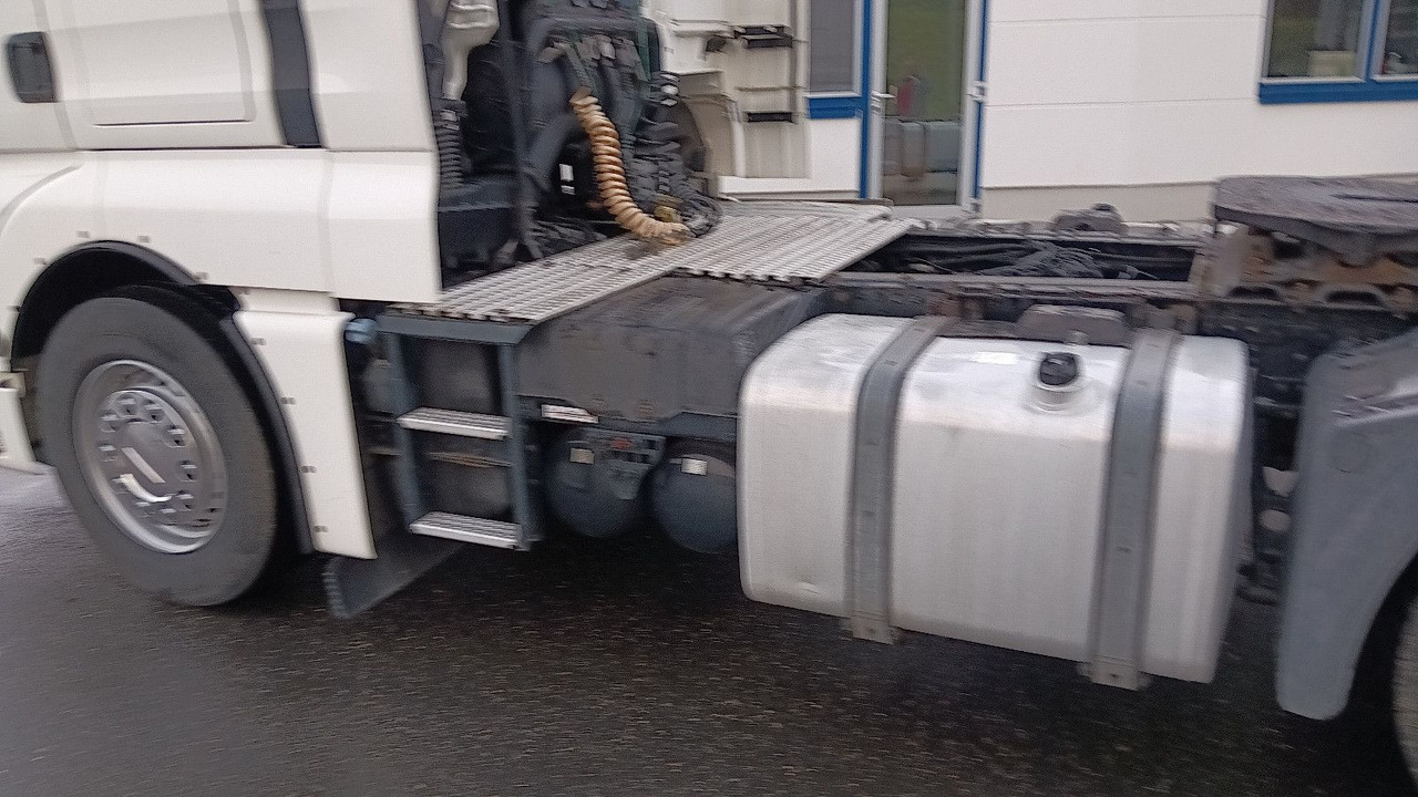 牵引车 MAN TGX 18:440 FLT XLX 2xTank Klima Spoiler Kühlbox MAN TGX 18:440 FLT XLX 2xTank Klima Spoiler Kühlbox：图41