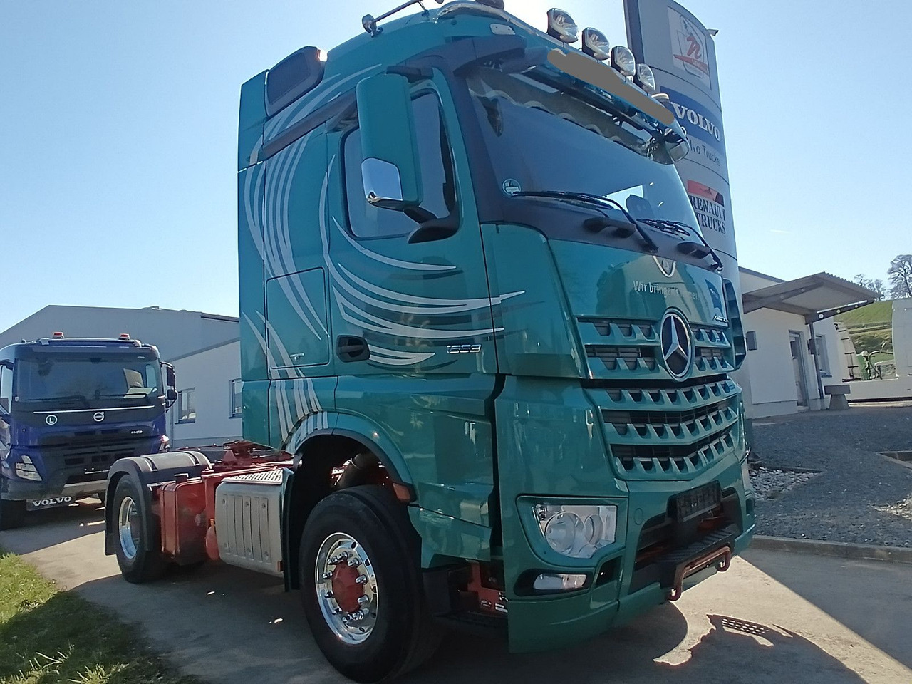 Mercedes-Benz AROCS 1853 ALLRAD AHD 4x4 Hydraulik ALCOA - 牵引车:图2 Mercedes-Benz AROCS 1853 ALLRAD AHD 4x4 Hydraulik ALCOA - 牵引车:图2