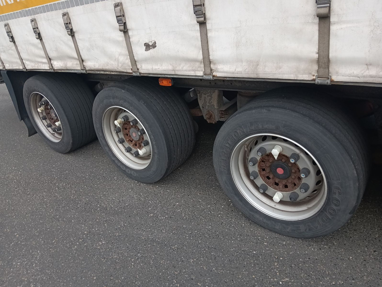 侧帘半拖车 Schmitz Cargobull SCS24 DOPPELSTOCK HUBDACH Lift SAF 455/40R22,5：图16