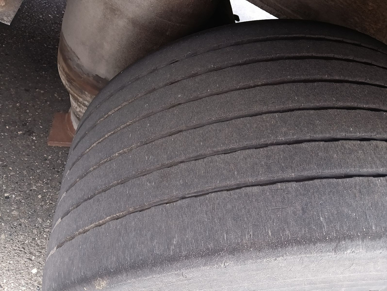 侧帘半拖车 Schmitz Cargobull SCS24 DOPPELSTOCK HUBDACH Lift SAF 455/40R22,5：图25