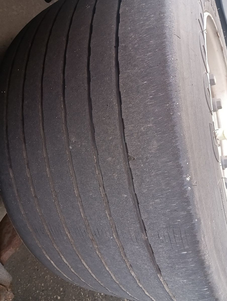 侧帘半拖车 Schmitz Cargobull SCS24 DOPPELSTOCK HUBDACH Lift SAF 455/40R22,5：图30