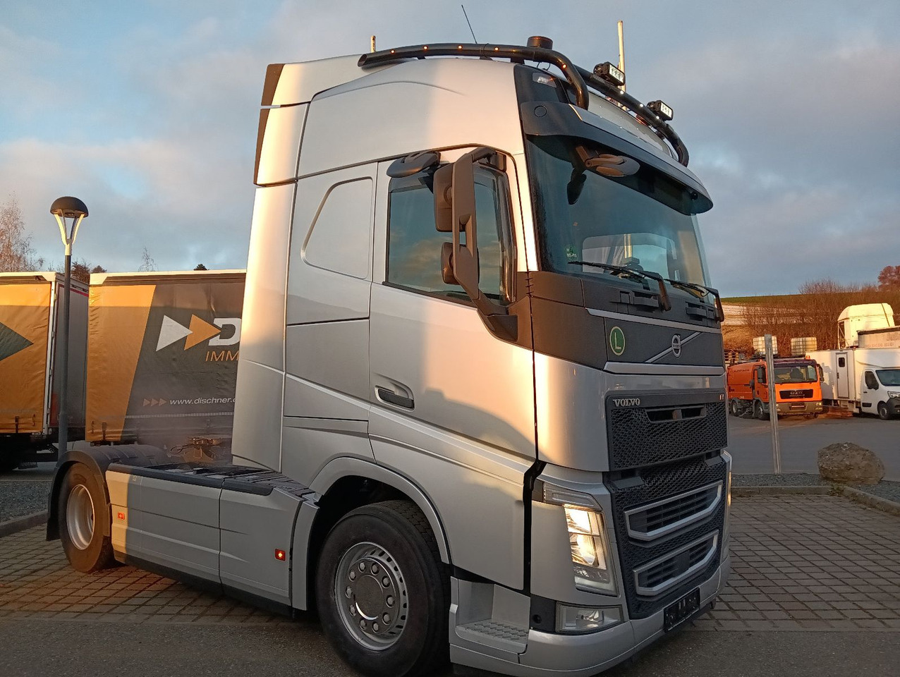 Volvo FH460 Globe FullSpoiler TV I-PARC 2xTank German - 牵引车:图2 Volvo FH460 Globe FullSpoiler TV I-PARC 2xTank German - 牵引车:图2