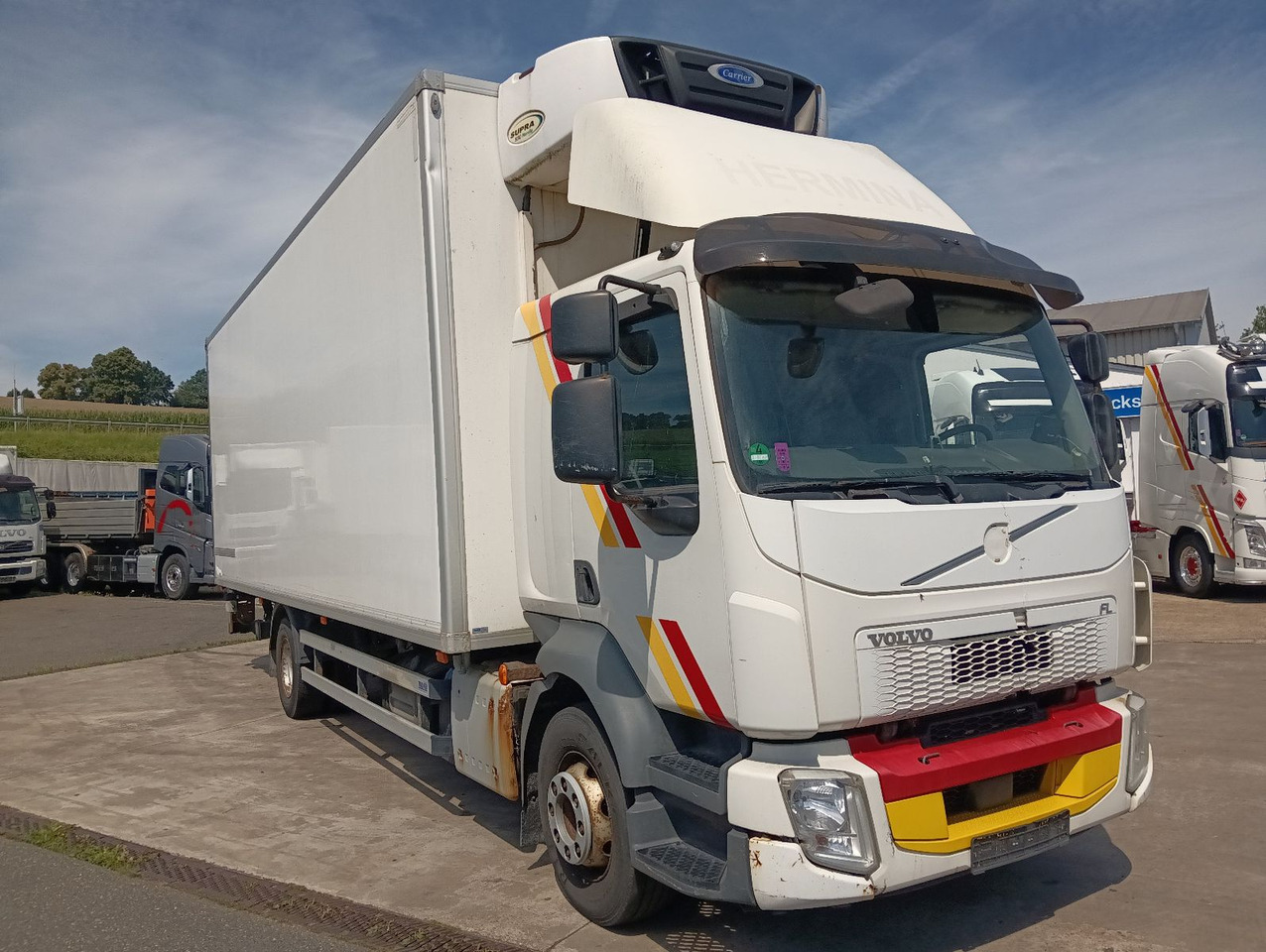 Volvo FL250 4x2R 14t CarrierSupra650 7,3m LBW1.5tKlima - 冷藏车:图4 Volvo FL250 4x2R 14t CarrierSupra650 7,3m LBW1.5tKlima - 冷藏车:图4