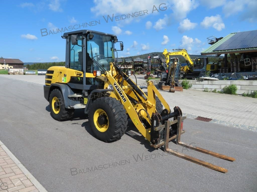 Yanmar V 80 - 轮式装载机:图1 Yanmar V 80 - 轮式装载机:图1