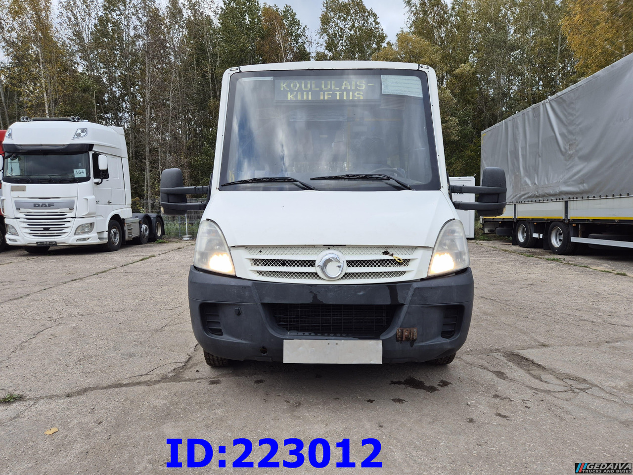 IVECO Daily 50C18 - 23-seater - 长途客车:图2 IVECO Daily 50C18 - 23-seater - 长途客车:图2