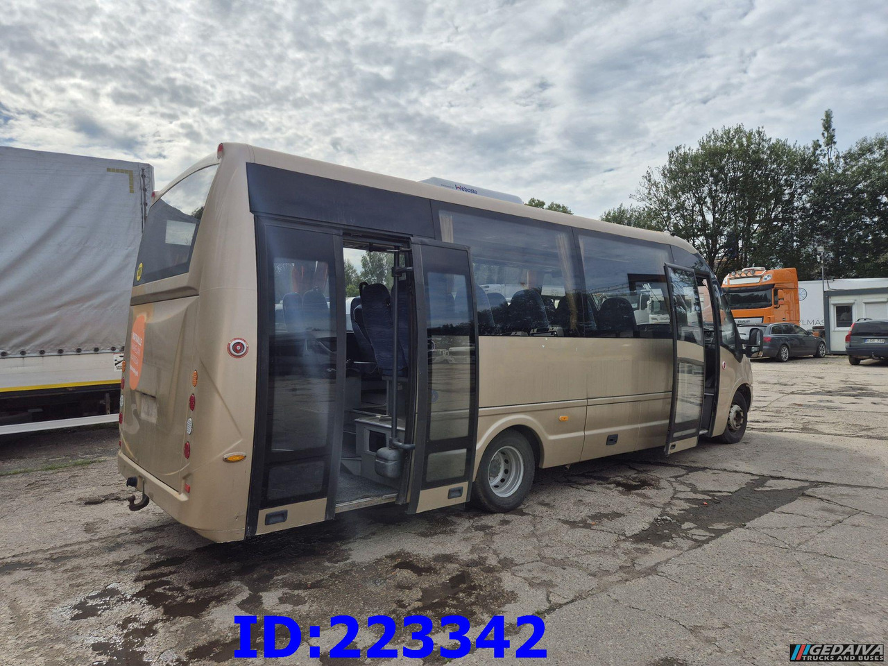 IVECO Rosero Euro5 34-Place (Gearbox defekt) - 长途客车:图5 IVECO Rosero Euro5 34-Place (Gearbox defekt) - 长途客车:图5