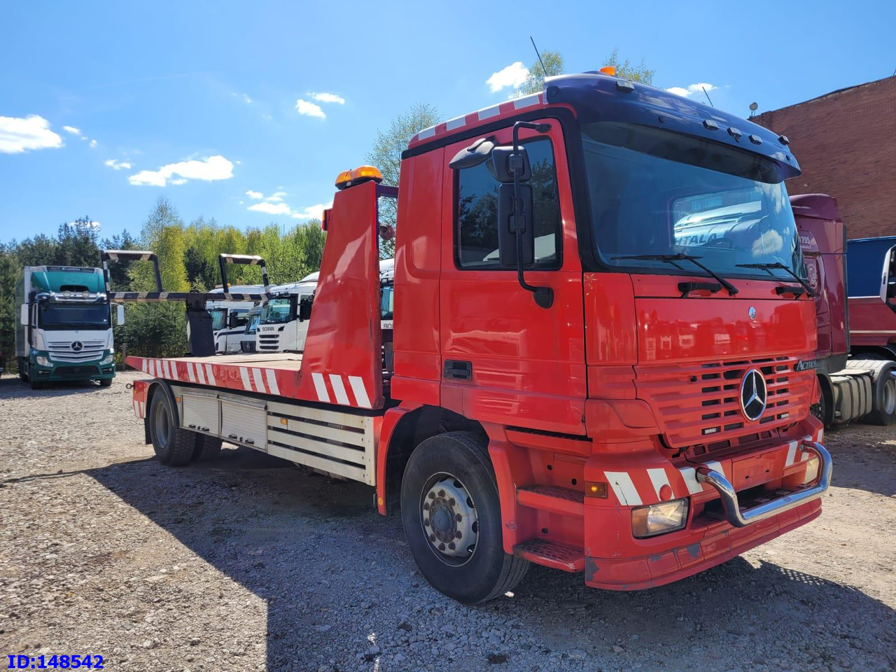 MERCEDES-BENZ Actros 1831 4x2 - 拖吊车:图5 MERCEDES-BENZ Actros 1831 4x2 - 拖吊车:图5