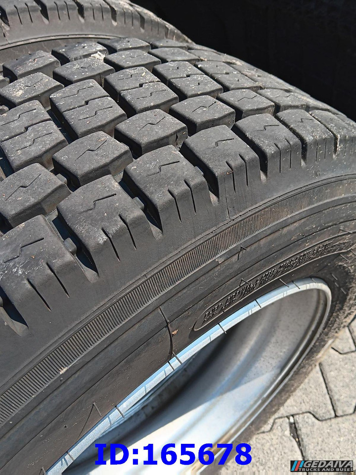 MERCEDES-BENZ Actros 1842 Euro6 - 牵引车:图5 MERCEDES-BENZ Actros 1842 Euro6 - 牵引车:图5