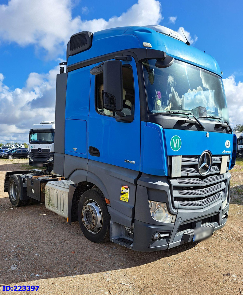 MERCEDES-BENZ Actros 1842 Euro6 - 牵引车:图2 MERCEDES-BENZ Actros 1842 Euro6 - 牵引车:图2