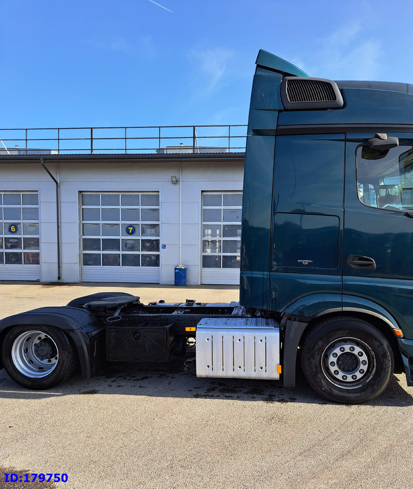 MERCEDES-BENZ Actros 1843 Euro6 - 牵引车:图4 MERCEDES-BENZ Actros 1843 Euro6 - 牵引车:图4