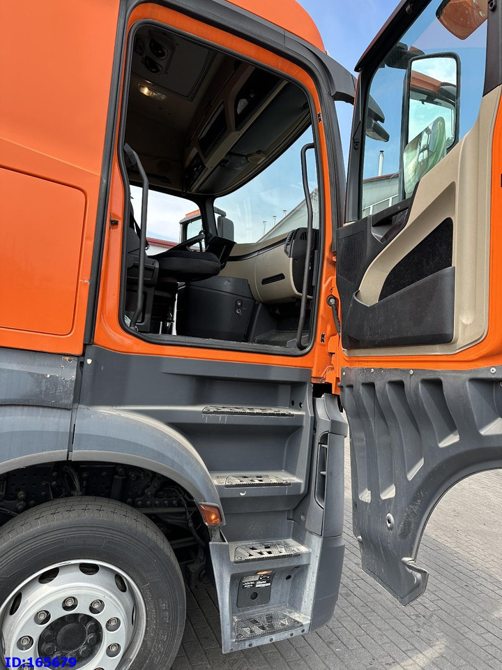 MERCEDES-BENZ Actros 1843 - Mega - Euro6 - 牵引车:图4 MERCEDES-BENZ Actros 1843 - Mega - Euro6 - 牵引车:图4