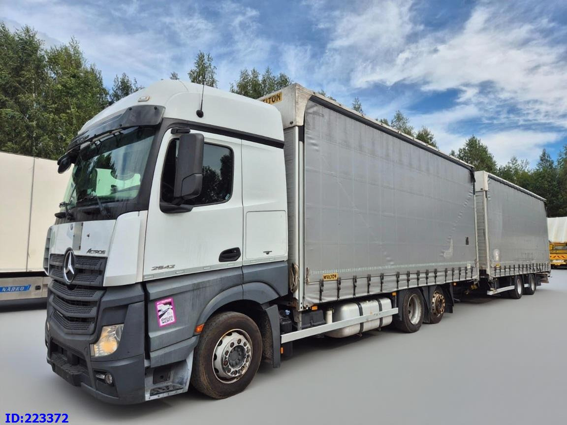 MERCEDES-BENZ Actros 2542 6x2 Euro6 + Wielton trailer - 侧帘卡车:图1 MERCEDES-BENZ Actros 2542 6x2 Euro6 + Wielton trailer - 侧帘卡车:图1