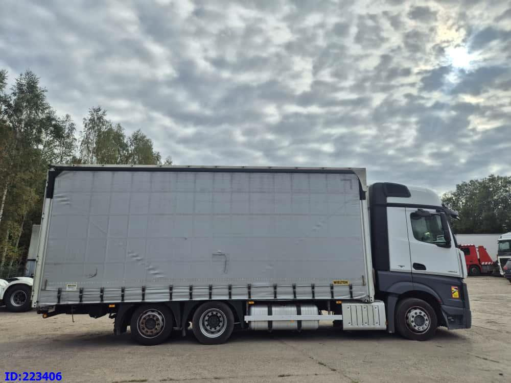 MERCEDES-BENZ Actros 2542 6x2 Euro6 - 侧帘卡车:图5 MERCEDES-BENZ Actros 2542 6x2 Euro6 - 侧帘卡车:图5