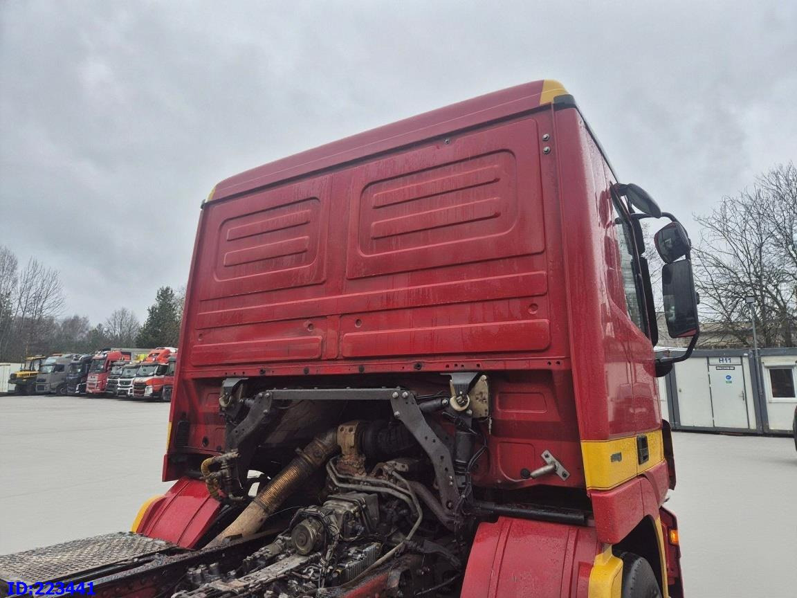 MERCEDES-BENZ Actros 2636 6X4 (3pedals) - 驾驶室底盘卡车:图5 MERCEDES-BENZ Actros 2636 6X4 (3pedals) - 驾驶室底盘卡车:图5