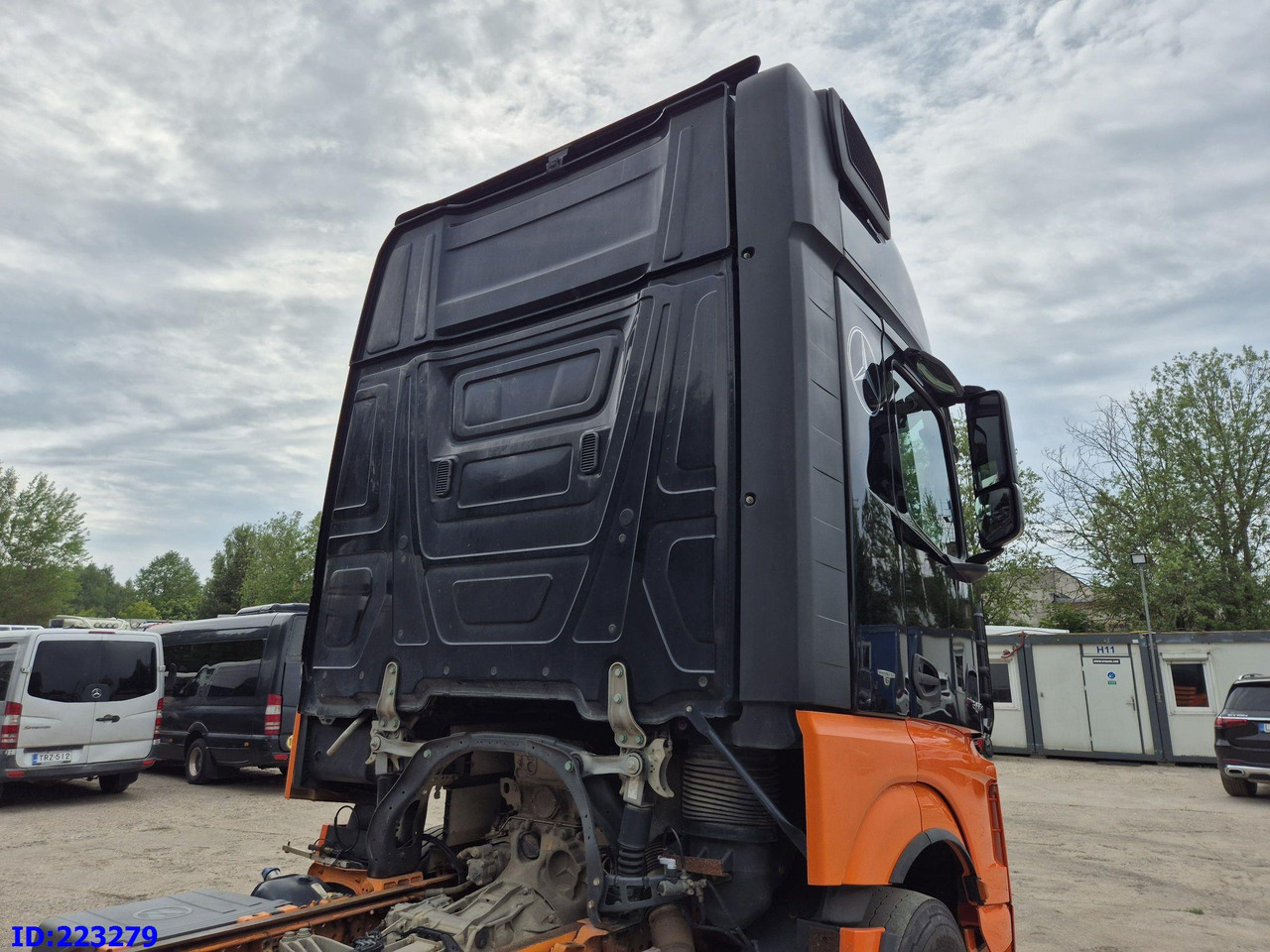 MERCEDES-BENZ Actros 3563 8×4 ( Steering axle) - 驾驶室底盘卡车:图5 MERCEDES-BENZ Actros 3563 8×4 ( Steering axle) - 驾驶室底盘卡车:图5