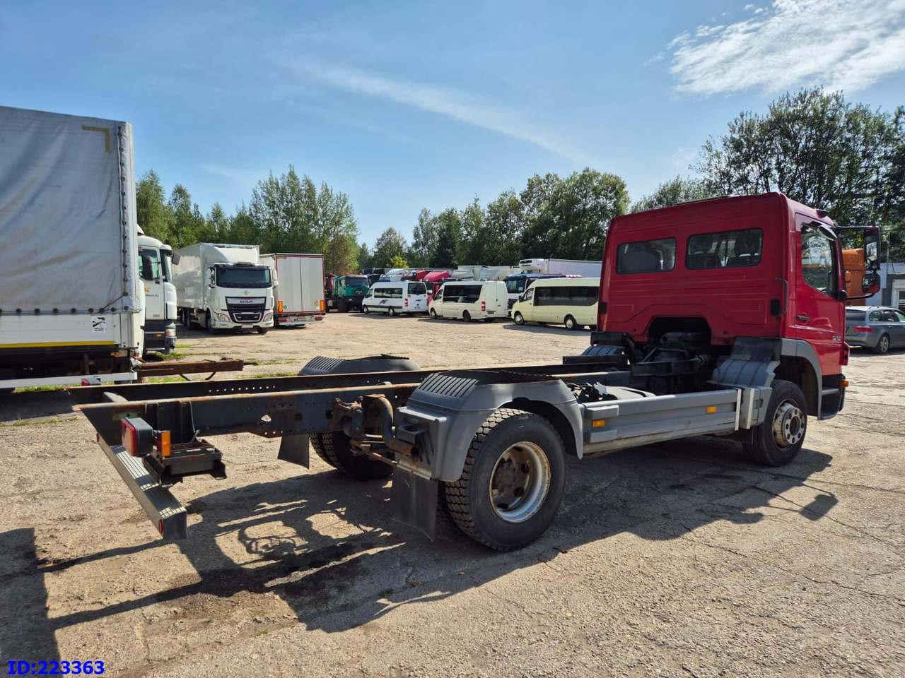 MERCEDES-BENZ Atego 1218 - Full steel - Manual (3 seats) - 驾驶室底盘卡车:图5 MERCEDES-BENZ Atego 1218 - Full steel - Manual (3 seats) - 驾驶室底盘卡车:图5
