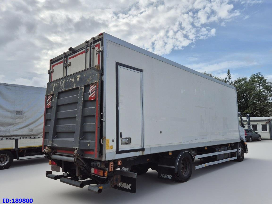 MERCEDES-BENZ Axor 1829 Euro5 Manual + Tail lift - 冷藏车:图5 MERCEDES-BENZ Axor 1829 Euro5 Manual + Tail lift - 冷藏车:图5