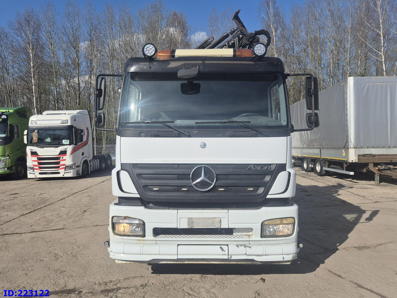 MERCEDES-BENZ Axor 2533 6x2 + Atlas 332.3E Crane - 翻斗车:图2 MERCEDES-BENZ Axor 2533 6x2 + Atlas 332.3E Crane - 翻斗车:图2