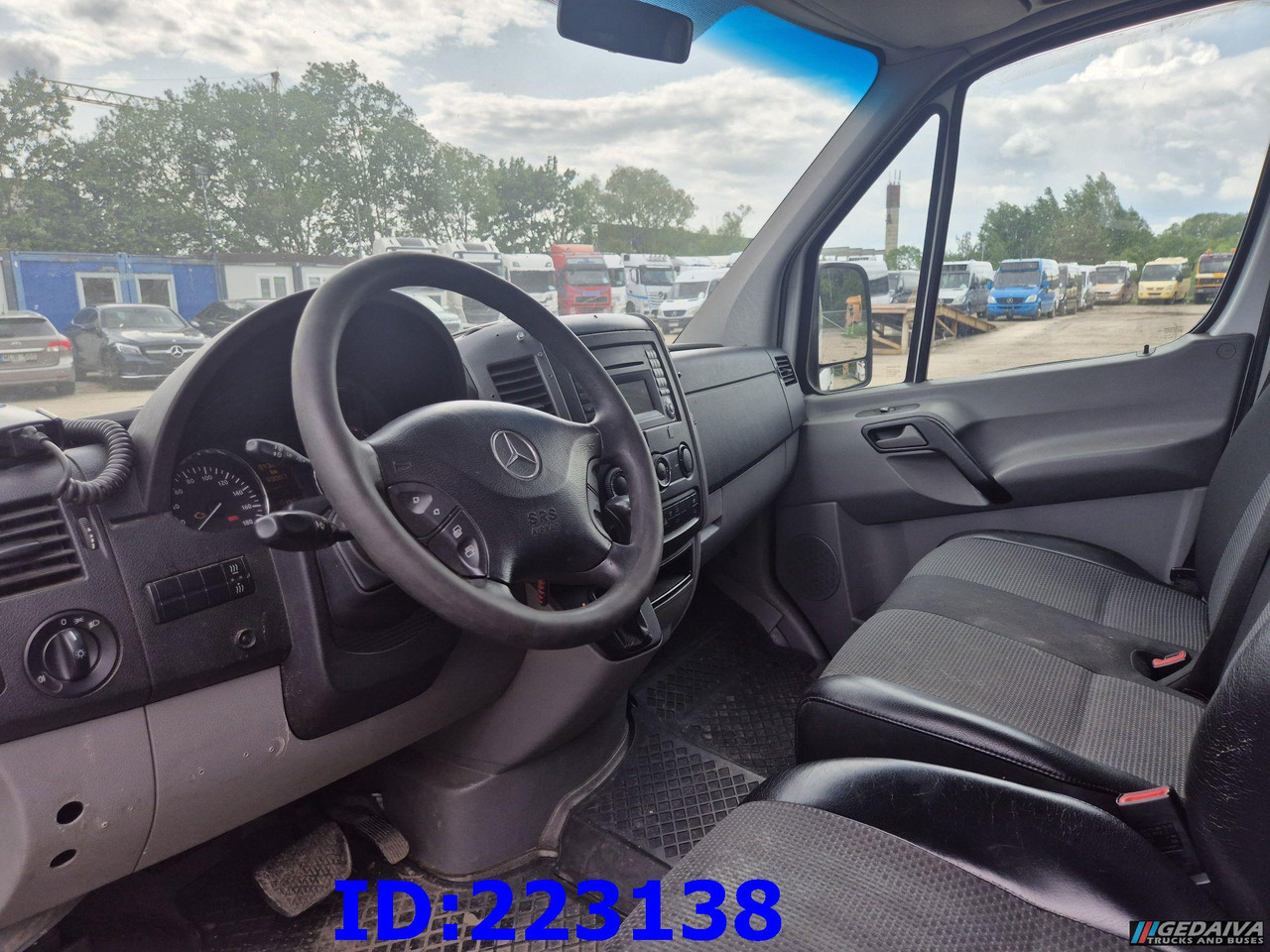 长途客车 MERCEDES-BENZ Sprinter 213 - Euro5：图8