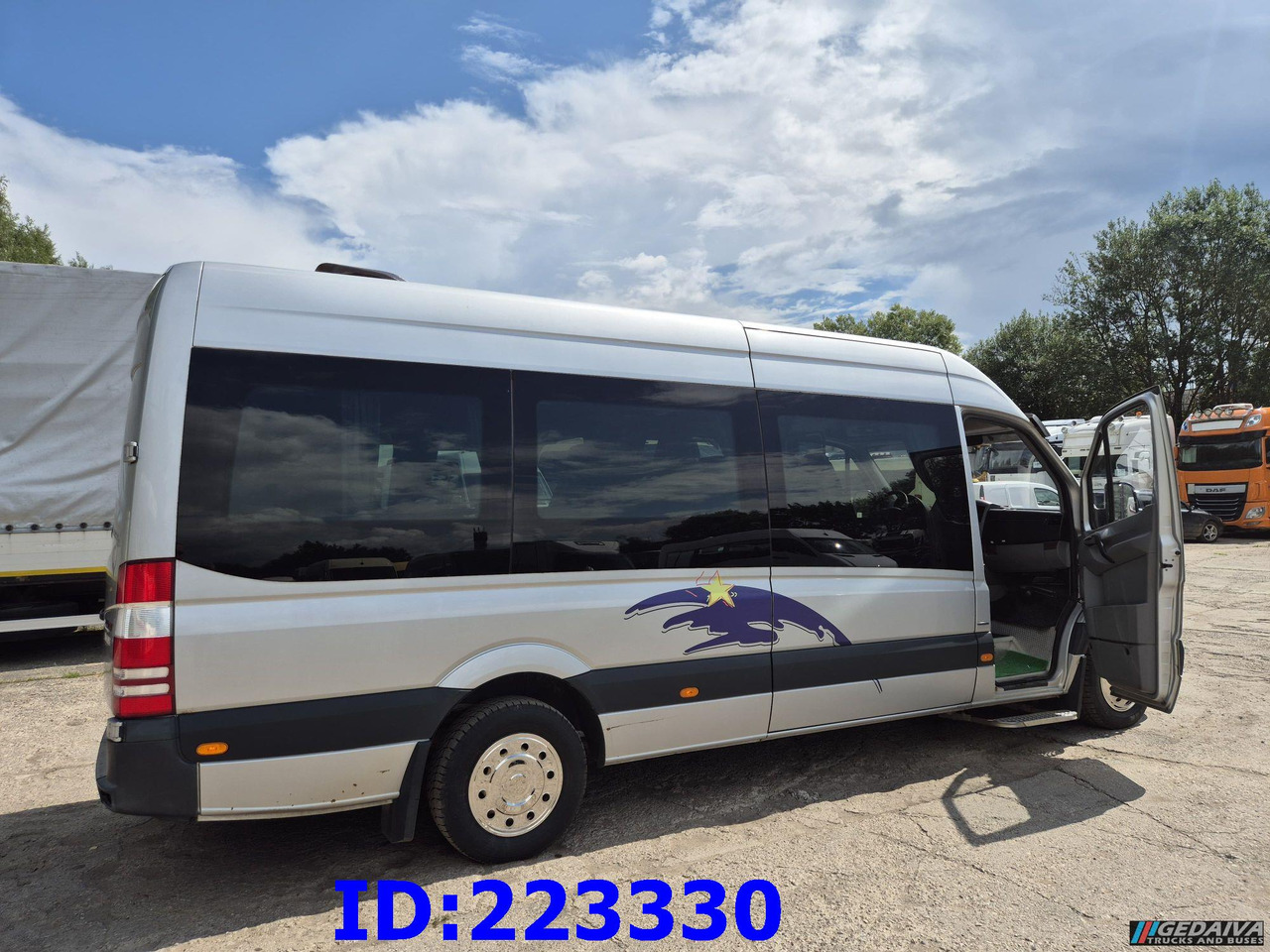 MERCEDES-BENZ Sprinter 313 VIP 14Place Euro5 - 长途客车:图5 MERCEDES-BENZ Sprinter 313 VIP 14Place Euro5 - 长途客车:图5