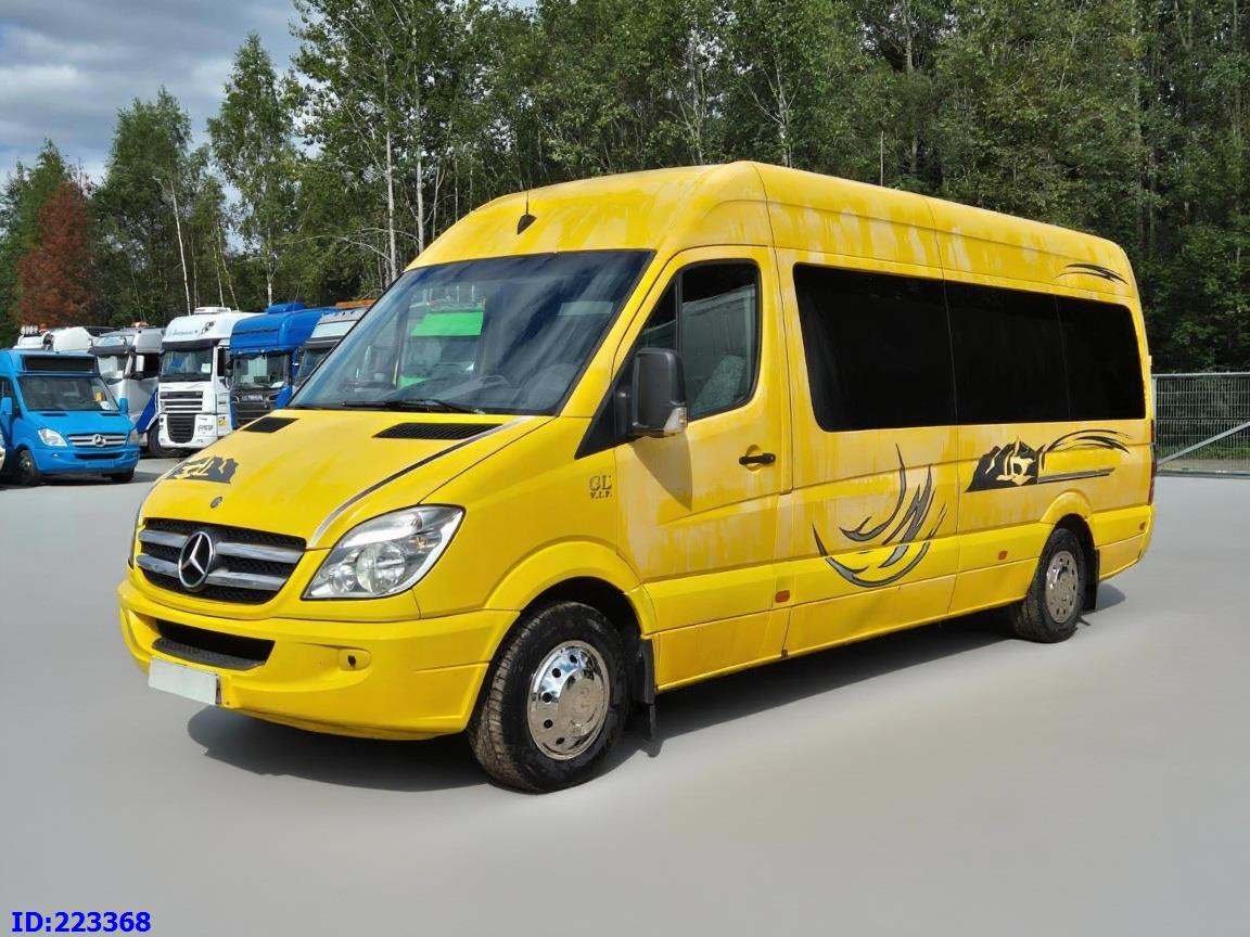 MERCEDES-BENZ Sprinter 316 - 15 Place - Euro5 (Engine defect) - 小型巴士, 小型客车:图1 MERCEDES-BENZ Sprinter 316 - 15 Place - Euro5 (Engine defect) - 小型巴士, 小型客车:图1