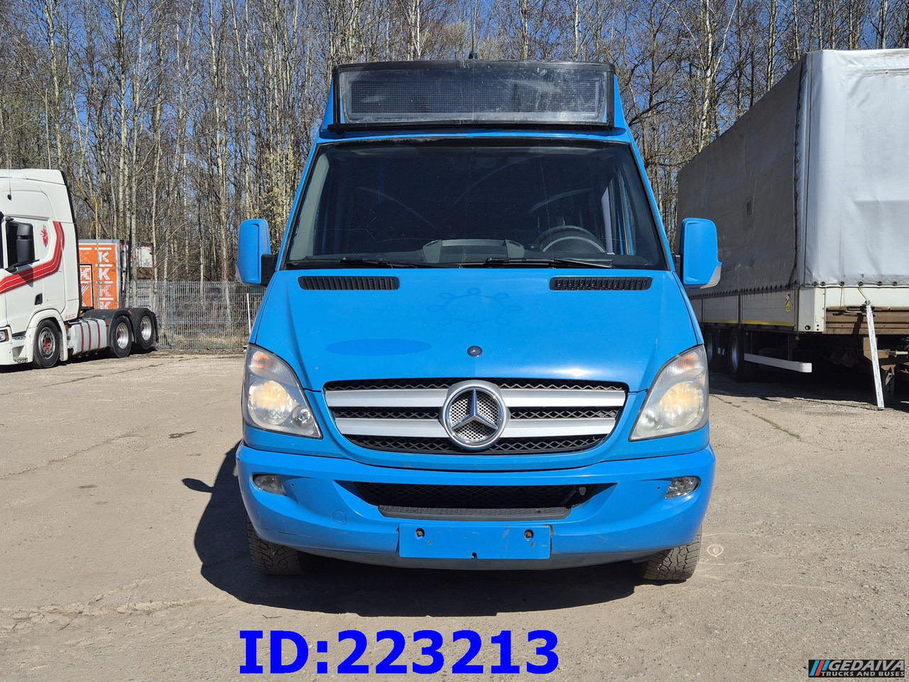 MERCEDES-BENZ Sprinter 316 VIP Euro5 - 长途客车:图2 MERCEDES-BENZ Sprinter 316 VIP Euro5 - 长途客车:图2