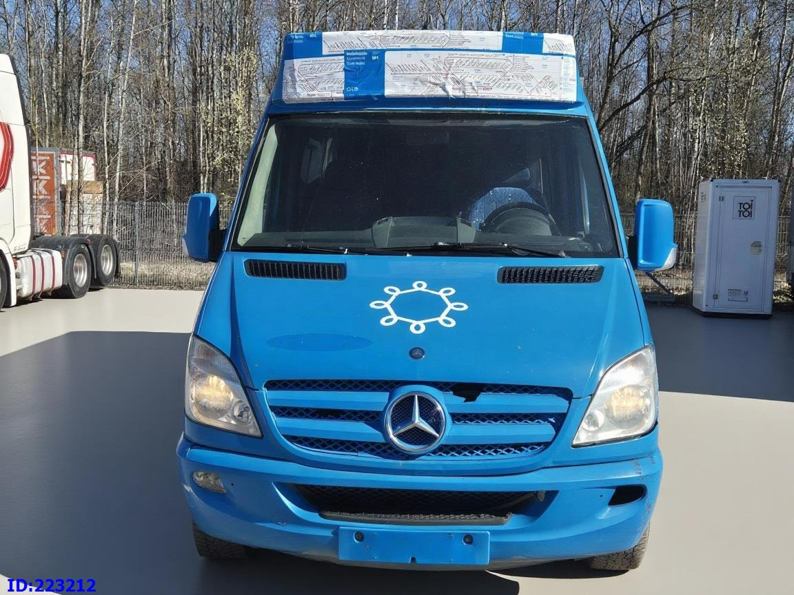MERCEDES-BENZ Sprinter 316 VIP Euro5 - 小型巴士, 小型客车:图2 MERCEDES-BENZ Sprinter 316 VIP Euro5 - 小型巴士, 小型客车:图2