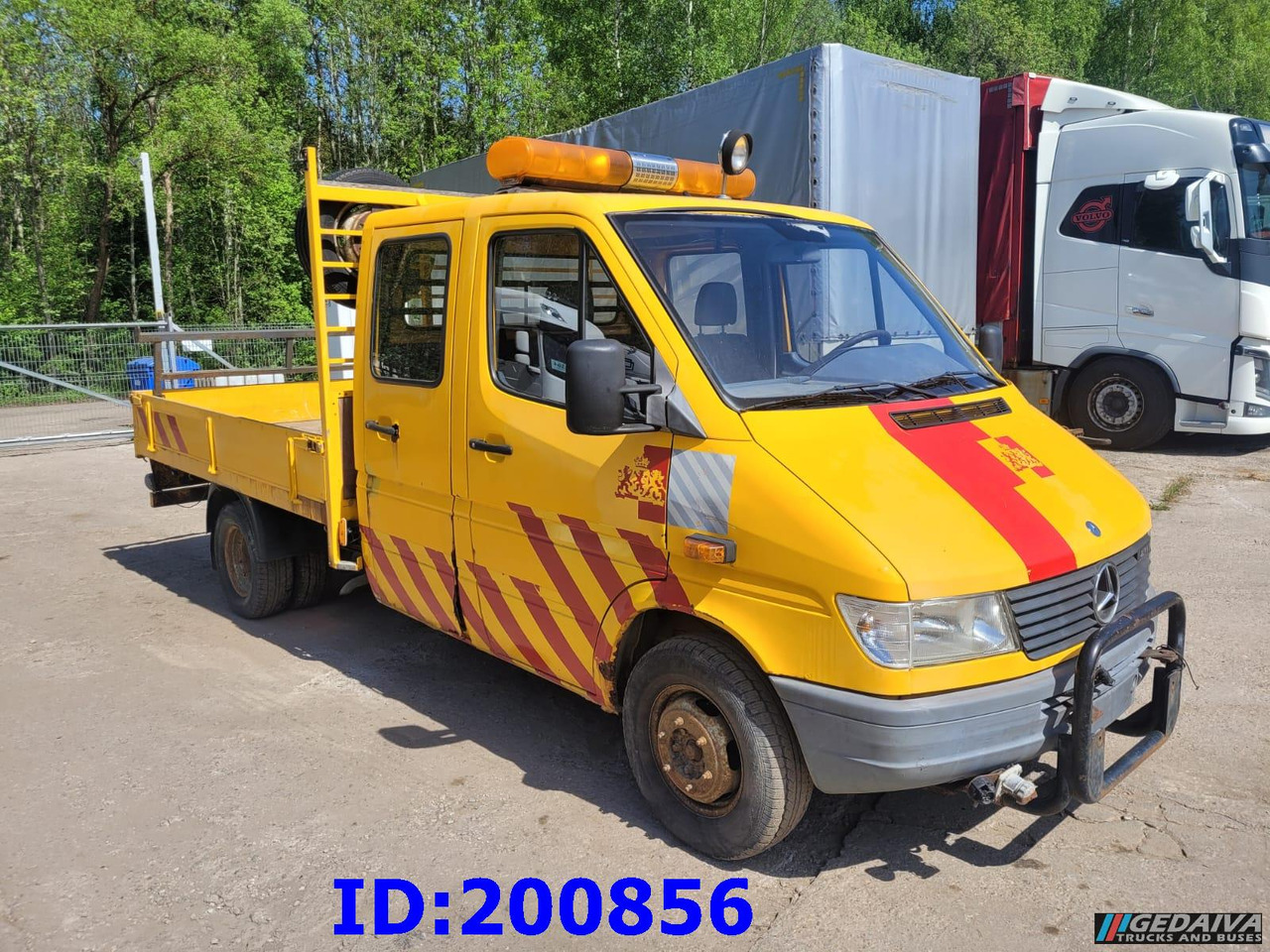 MERCEDES-BENZ Sprinter 408D - 5 Seater - 栏板式/ 平板卡车:图4 MERCEDES-BENZ Sprinter 408D - 5 Seater - 栏板式/ 平板卡车:图4