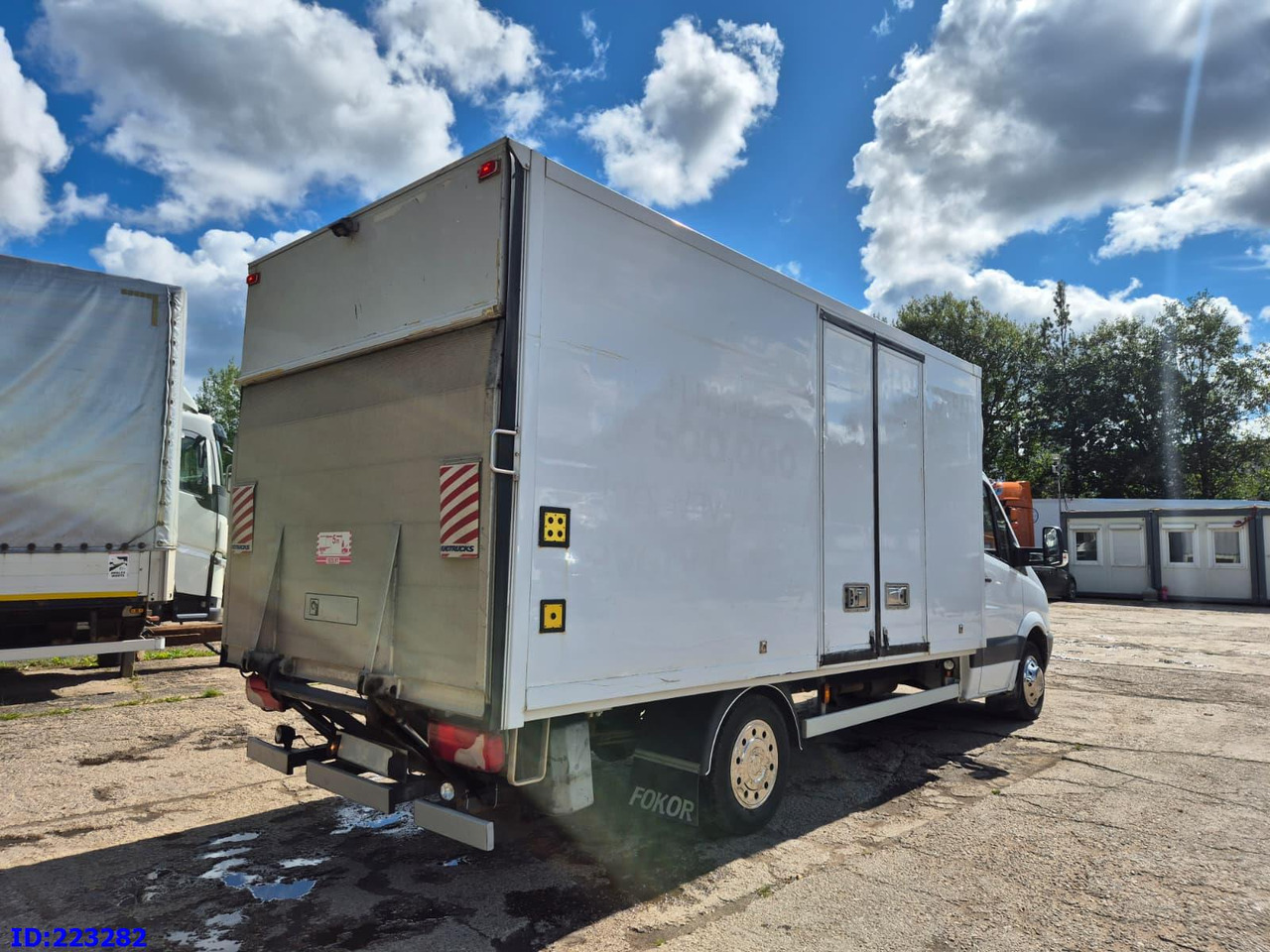 MERCEDES-BENZ Sprinter 516 SUPER - 厢式货车:图5 MERCEDES-BENZ Sprinter 516 SUPER - 厢式货车:图5