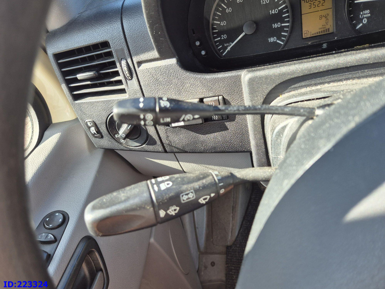 小型巴士, 小型客车 MERCEDES-BENZ Sprinter 516 XXL 20 place Euro6:图13 小型巴士, 小型客车 MERCEDES-BENZ Sprinter 516 XXL 20 place Euro6:图13