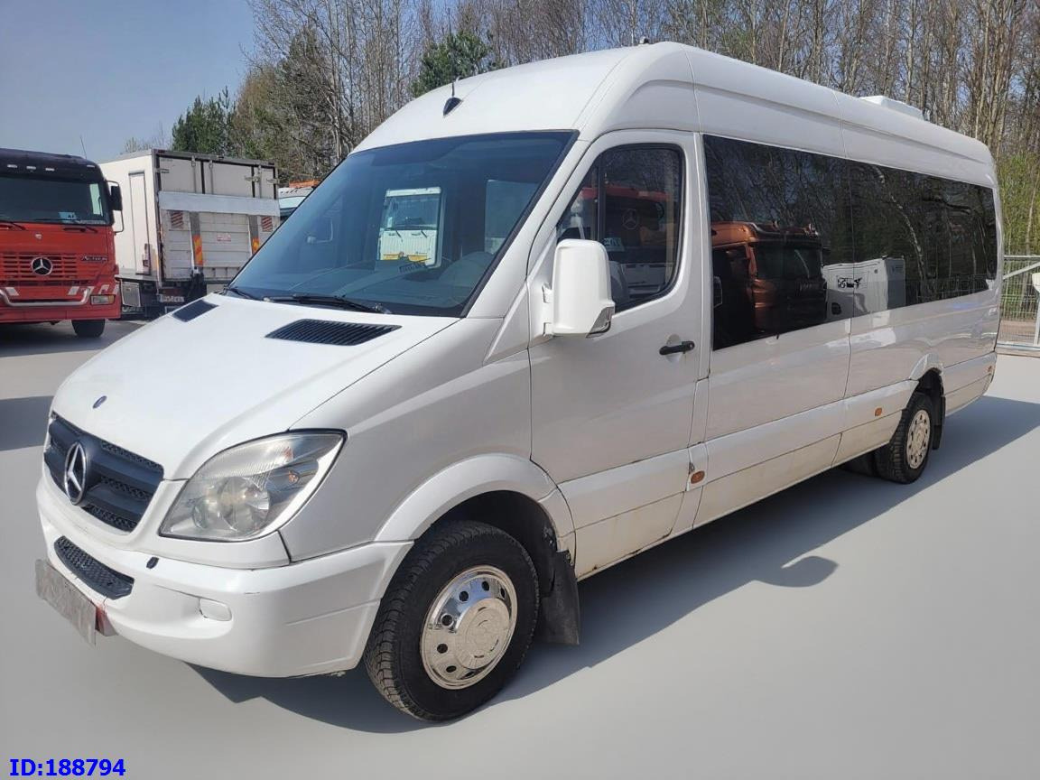MERCEDES-BENZ Sprinter 518 - Kasten VIP - 20 Seater - 小型巴士, 小型客车:图1 MERCEDES-BENZ Sprinter 518 - Kasten VIP - 20 Seater - 小型巴士, 小型客车:图1
