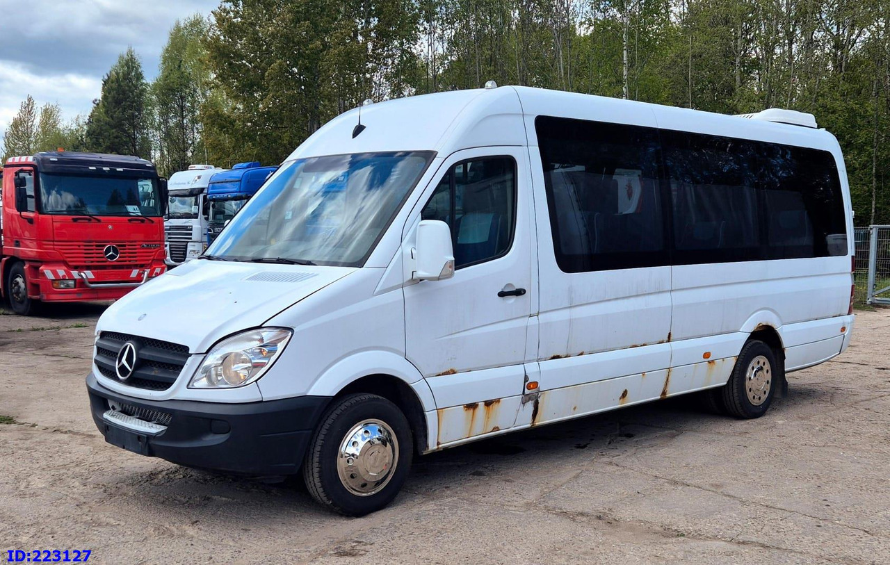 MERCEDES-BENZ Sprinter 518 - VIP -19 Seater - 长途客车:图4 MERCEDES-BENZ Sprinter 518 - VIP -19 Seater - 长途客车:图4